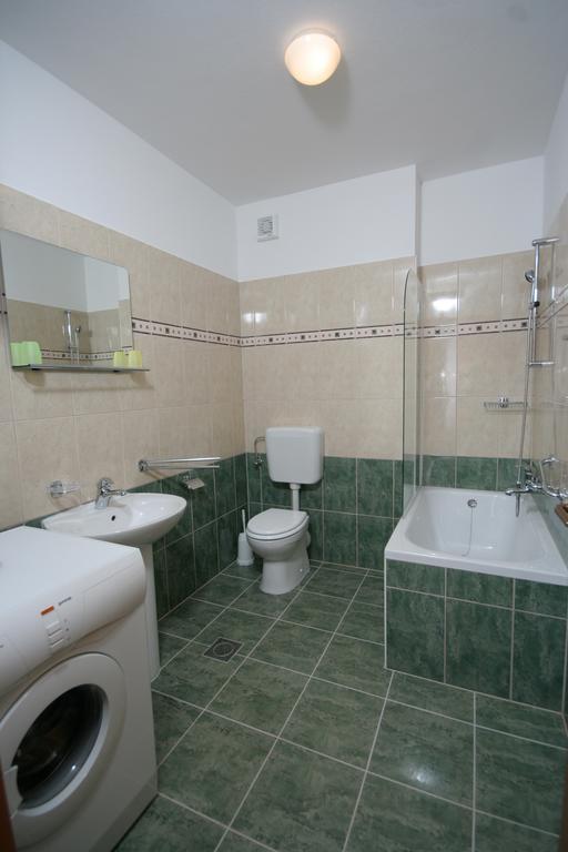 Apartments Mavarcica โตรกีร์ ห้อง รูปภาพ
